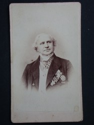 Louis Schneider