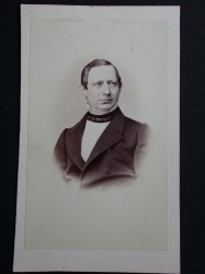 Dr. Eduard Hildebrandt