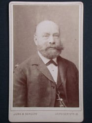 Gustav Lesse