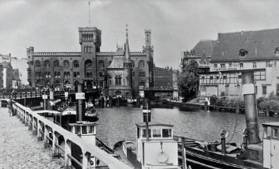  Mühlendamm und Fischerbrücke im Jahr 1934