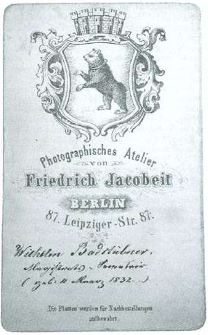 Atelier Friedrich Jacobeit, Rückseite der Fotografiekarte Wilhelm Badstübner, vor 1870. Verein für die Geschichte Berlins e. V